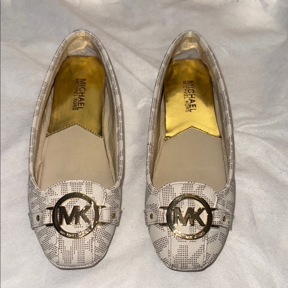 Michael Kors Beige Patterned Loafers